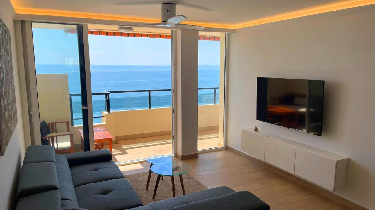 Beachfront -- New Luxury Apartment -- 1ª Linea Playa -- Fuengirola City Center -- Private Parking -- Panoramic Sea Views -- Екстер'єр фото
