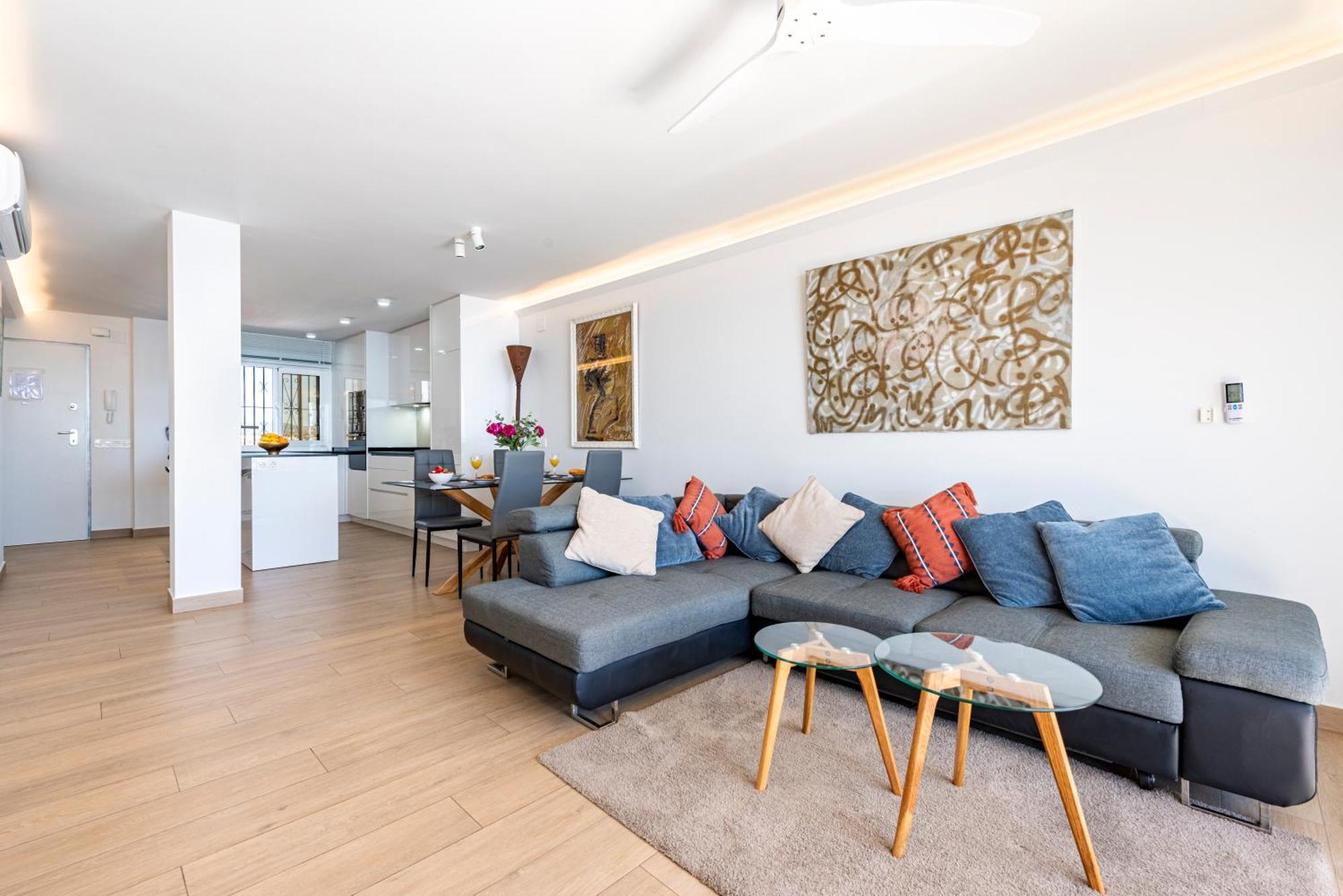 Beachfront -- New Luxury Apartment -- 1ª Linea Playa -- Fuengirola City Center -- Private Parking -- Panoramic Sea Views -- Екстер'єр фото